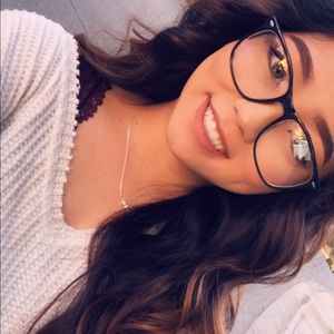 Meet your Posher, Houa